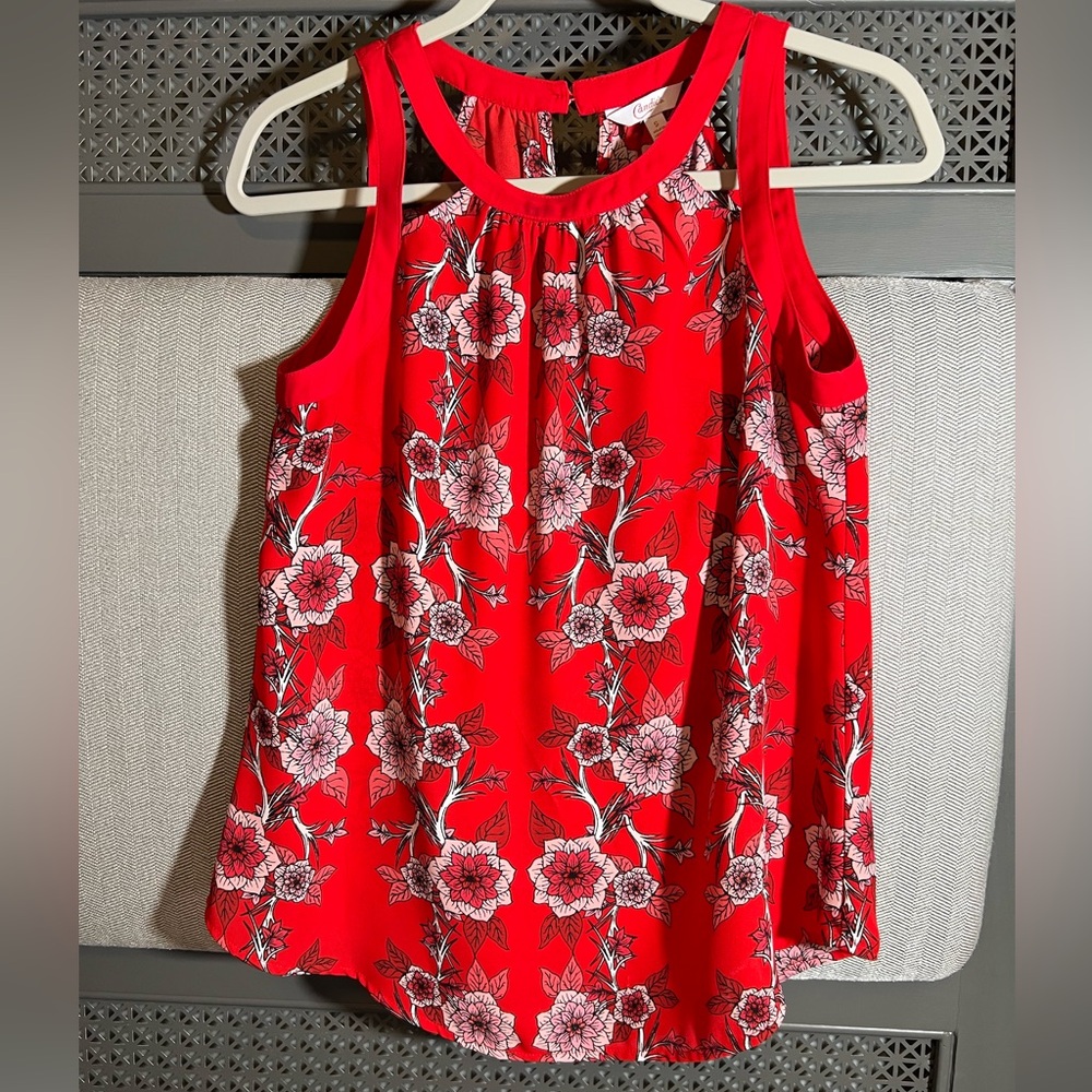 Flowered Swing Tank
